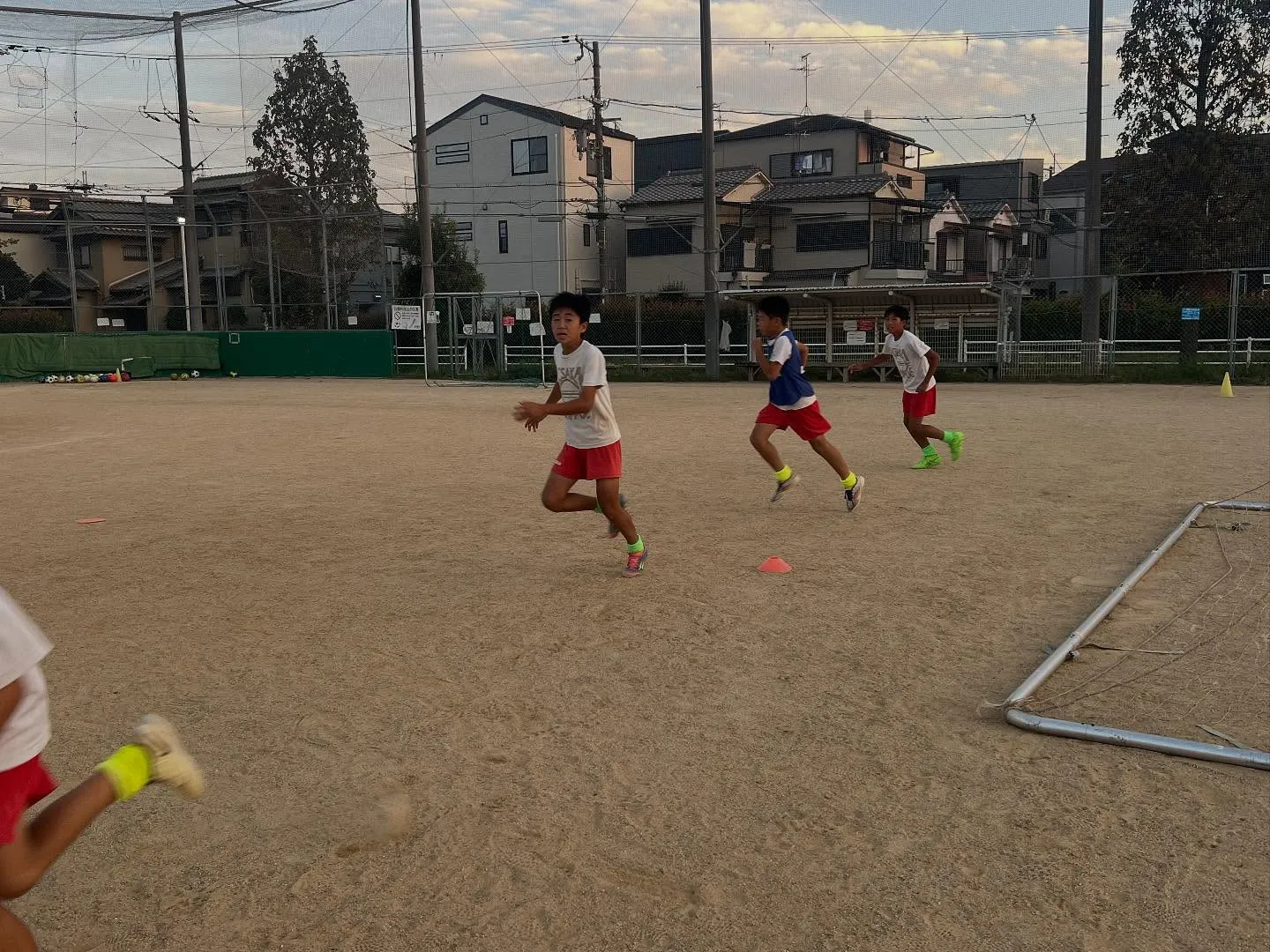 水曜日　尼池アカデミー