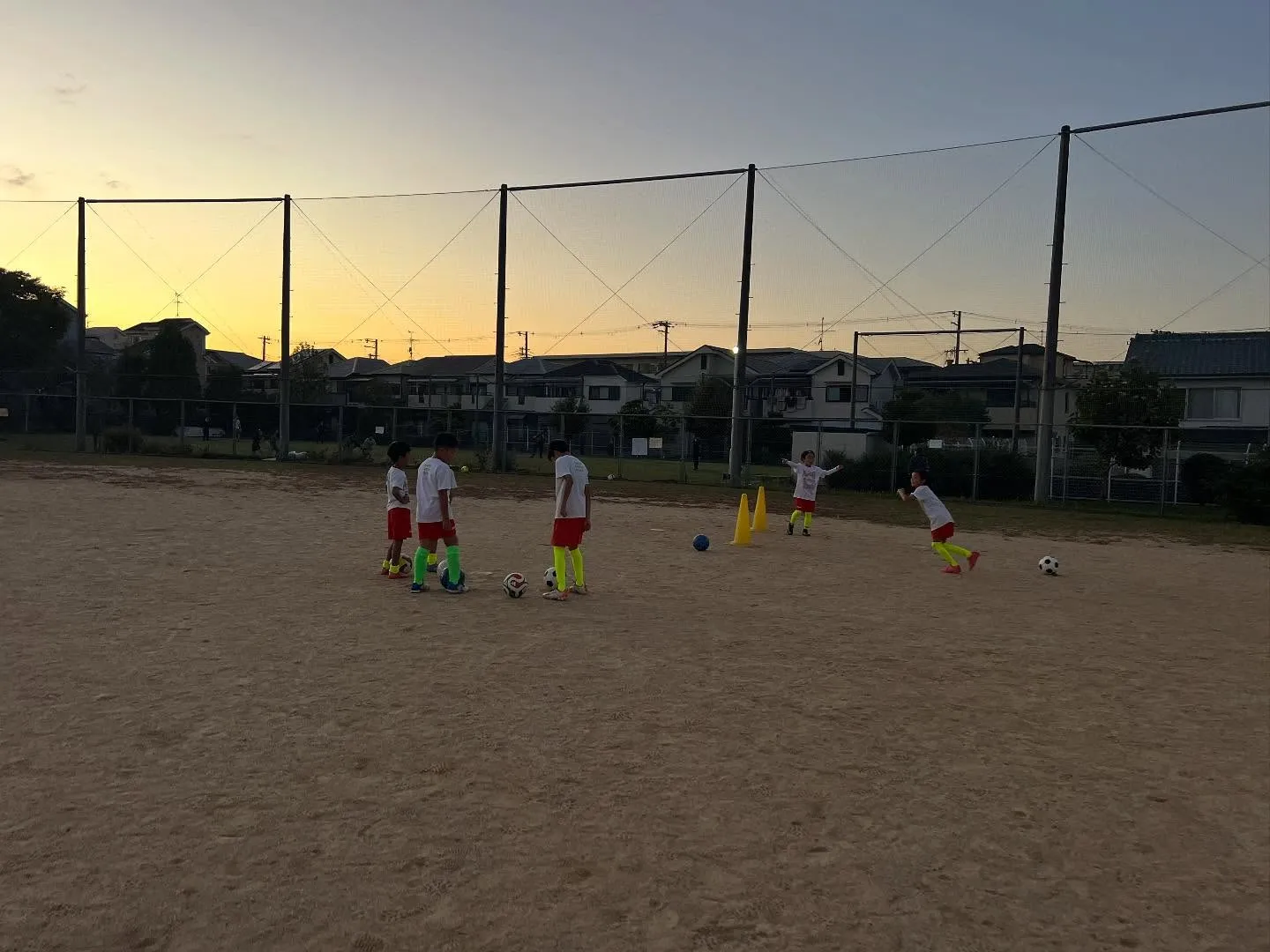 水曜日　尼池アカデミー