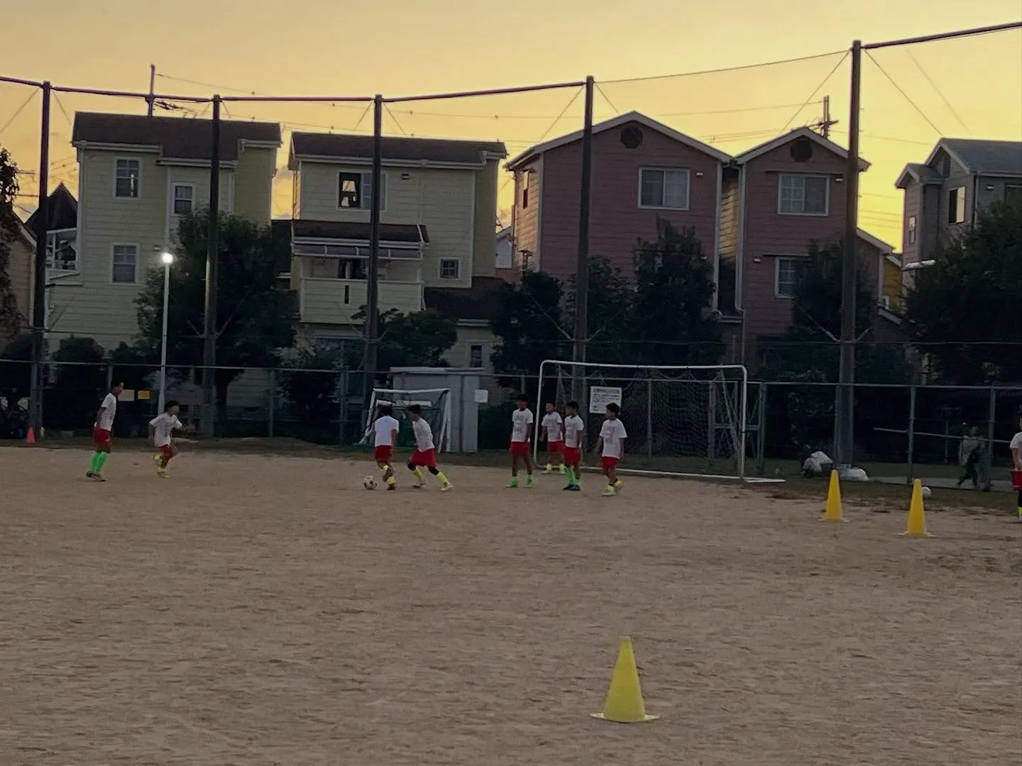 水曜日　尼池アカデミー