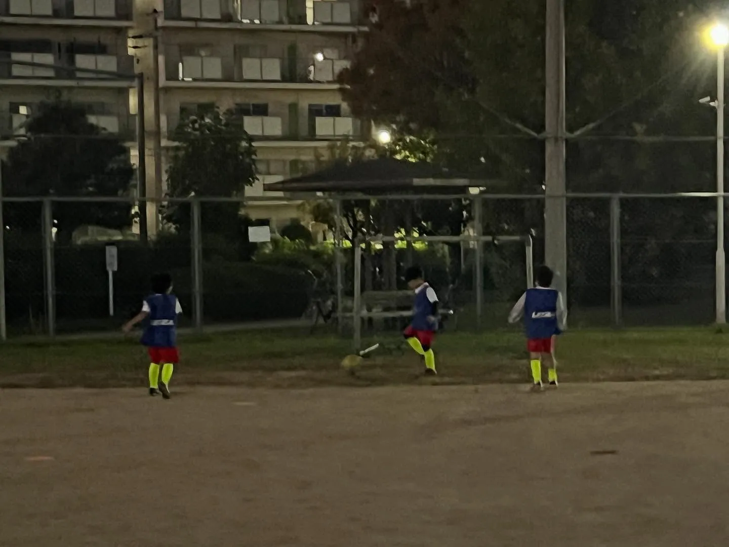 水曜日　尼池アカデミー