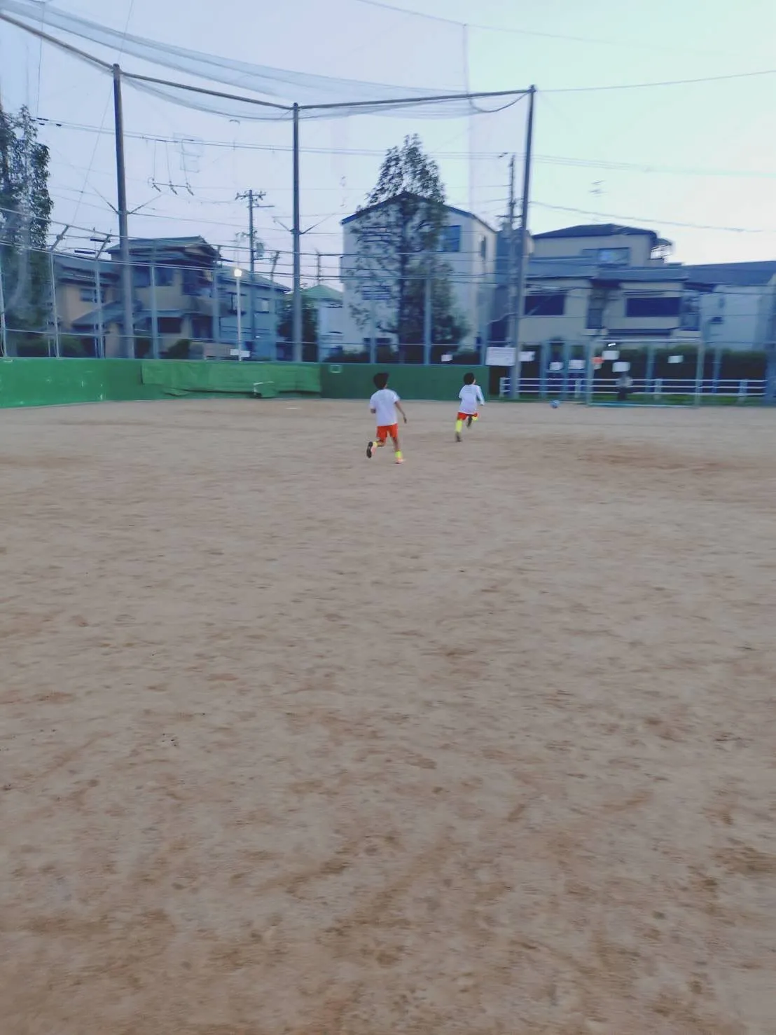 金曜日 尼池アカデミー