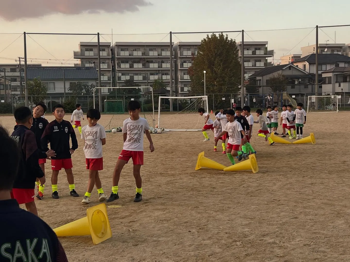 金曜日 尼池アカデミー