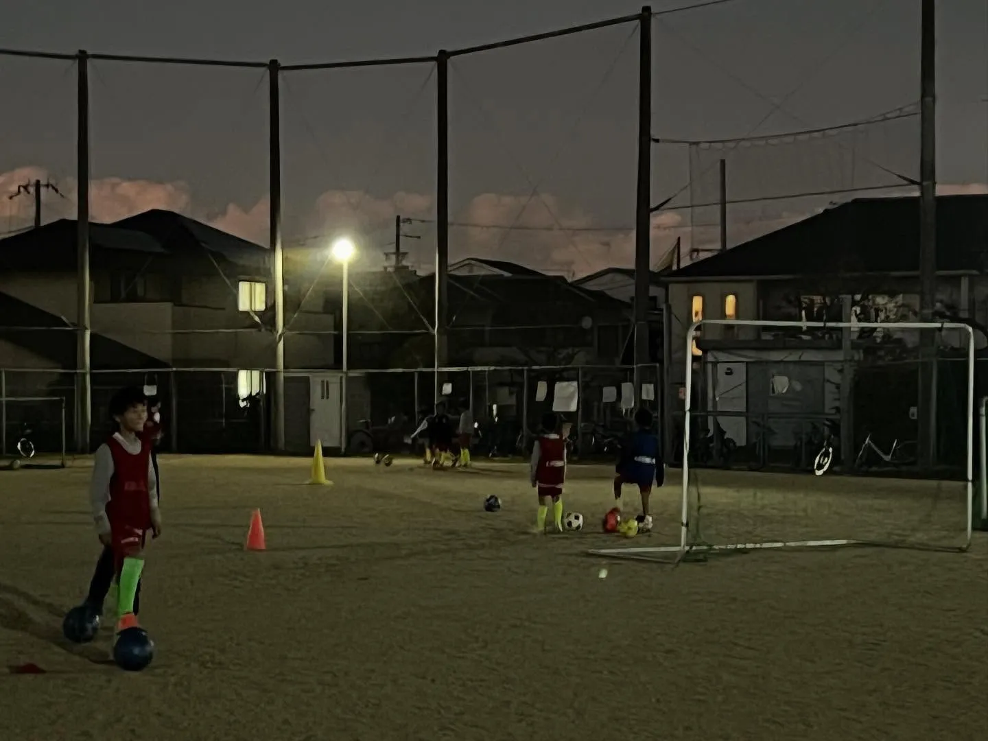 水曜日 尼池アカデミー