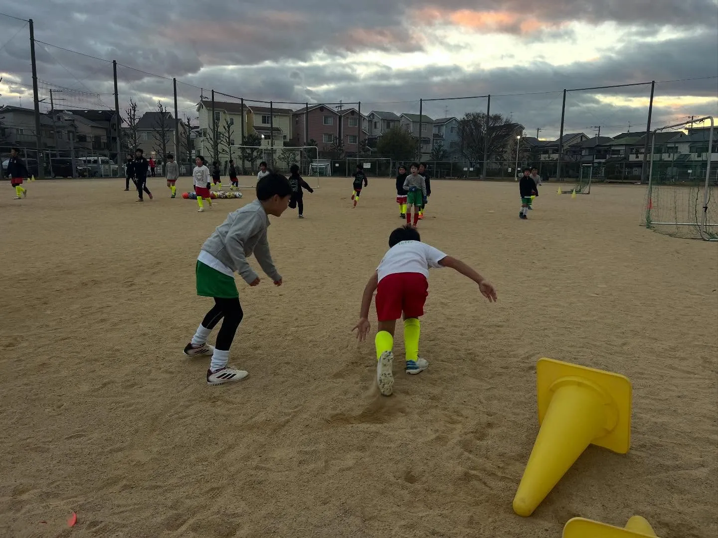 金曜日　尼池アカデミー