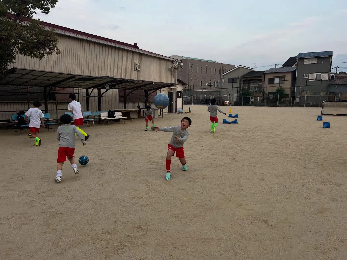 月曜日　浜石アカデミー