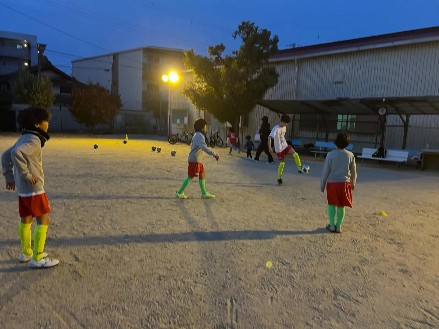 月曜日　浜石アカデミー