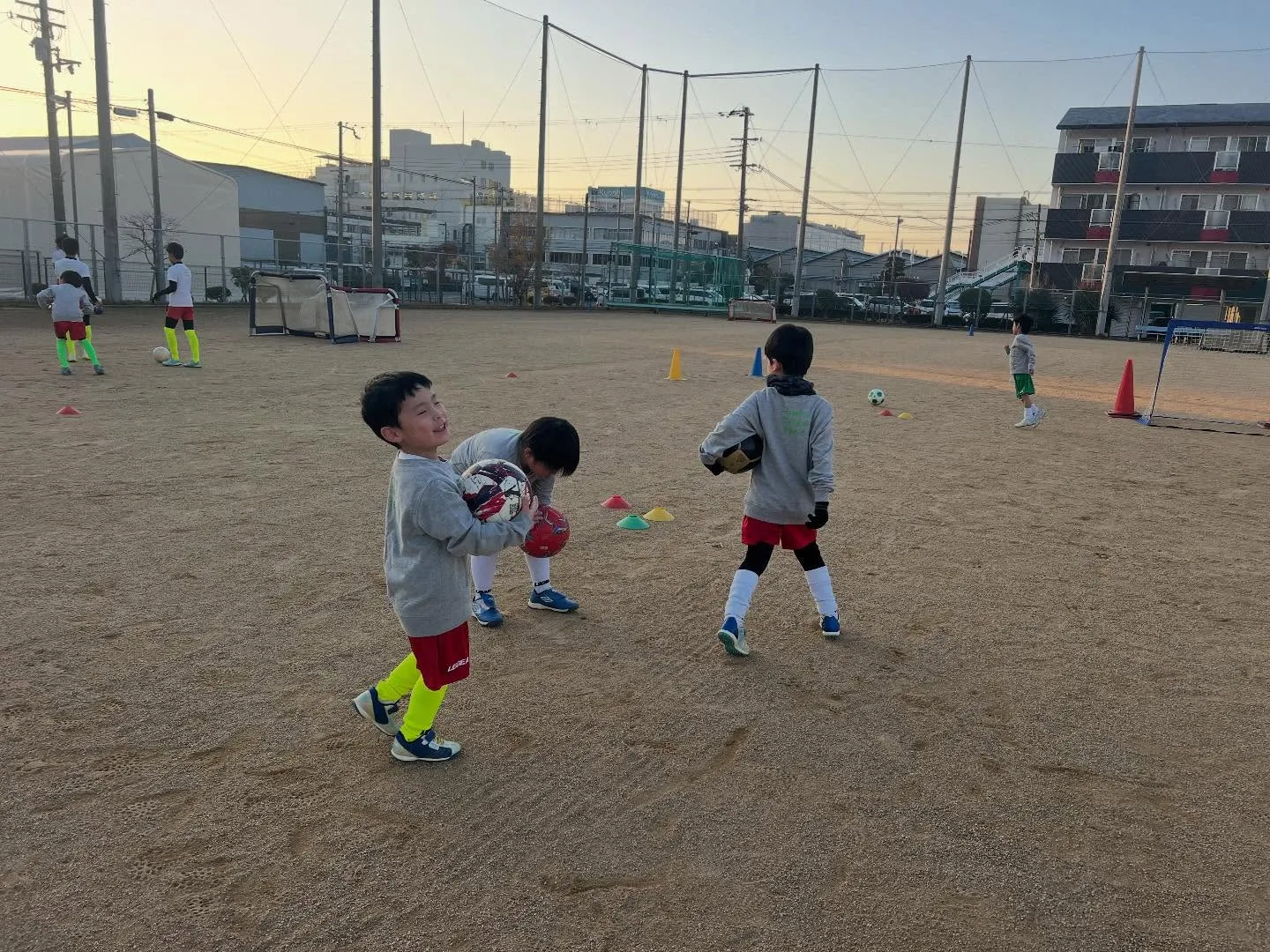 火曜日　緑ヶ丘アカデミー