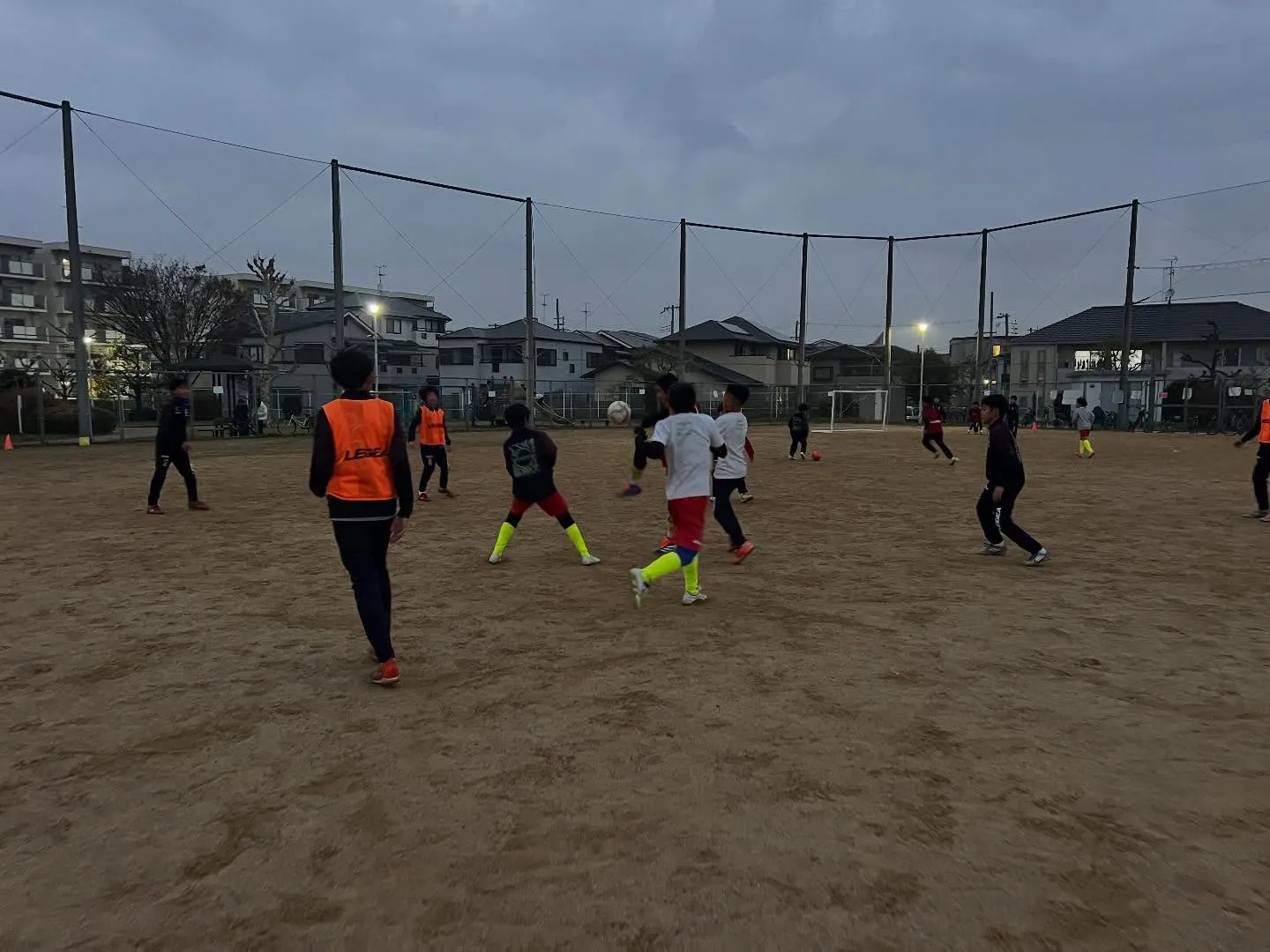 水曜日　尼池アカデミー