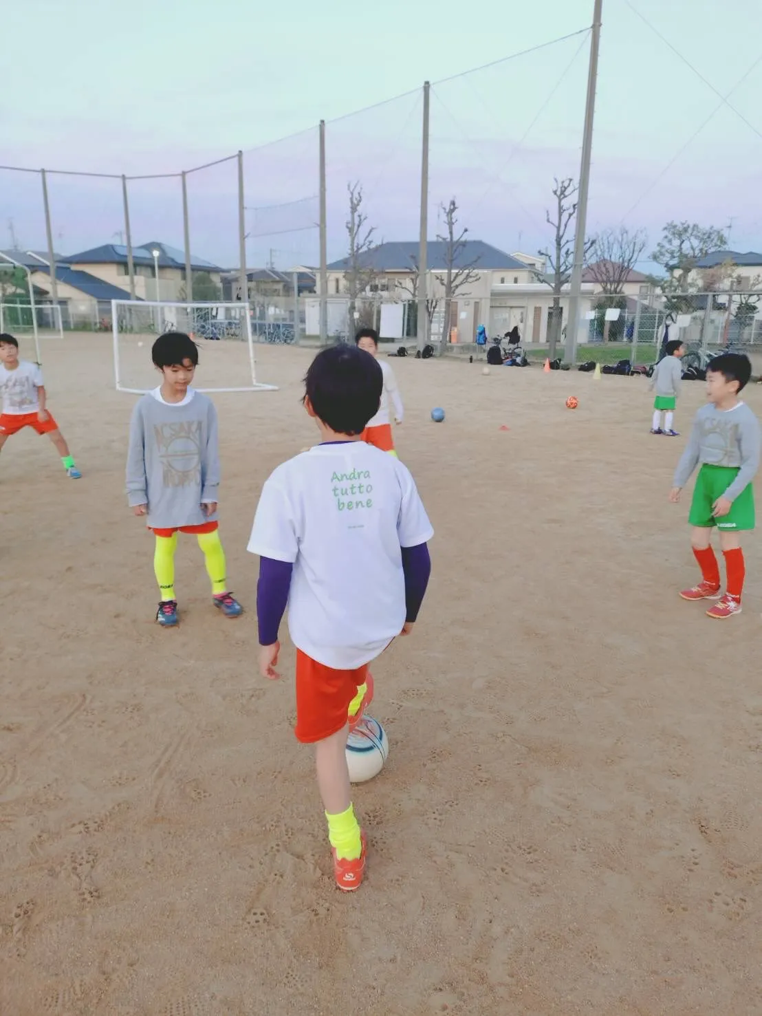 金曜日　尼池アカデミー