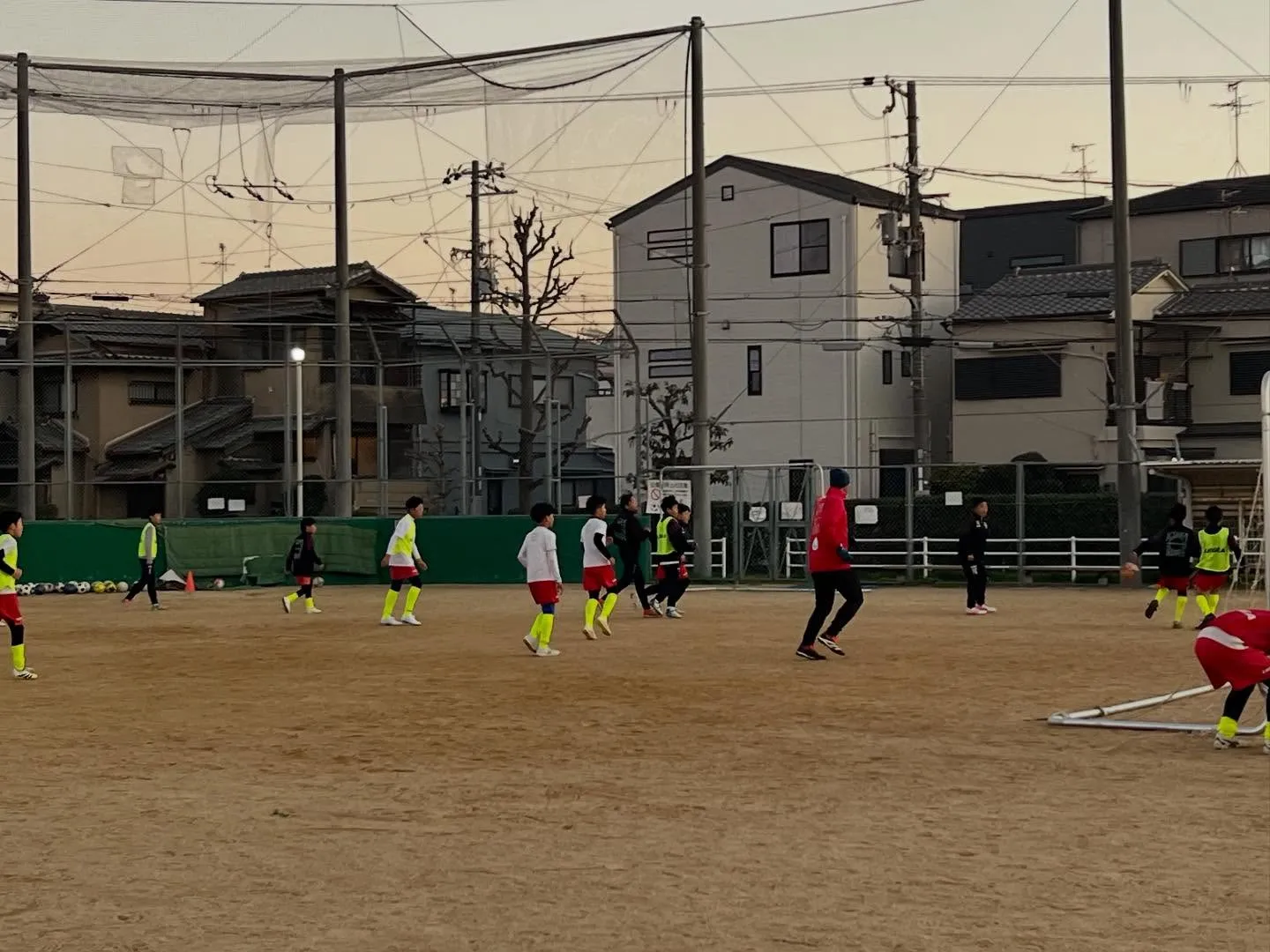 フリーアカデミー